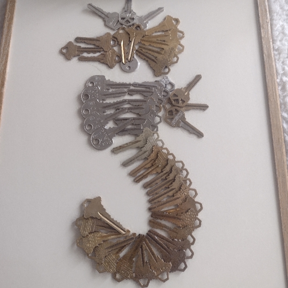 Unique Key Art Decor